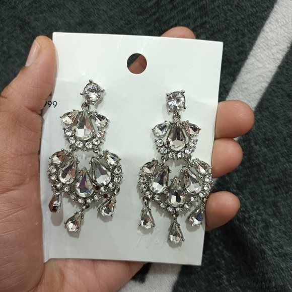 H&m rhinestone earrings - Picture 3 of 4